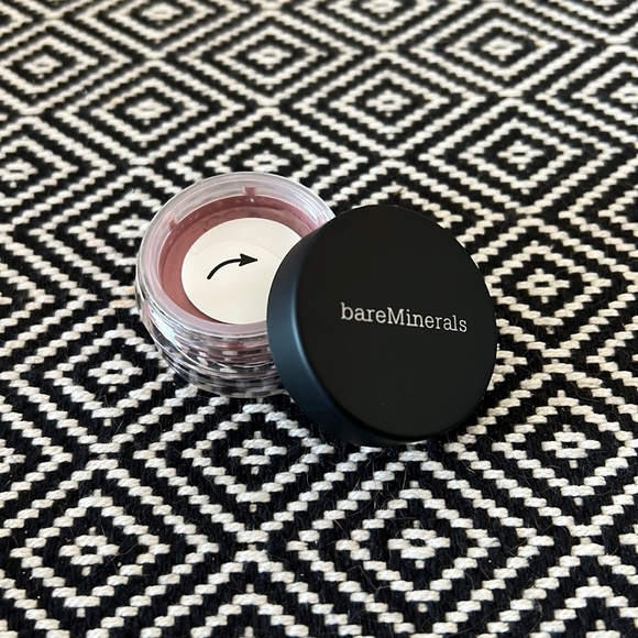 Enchanted by BareMinerals - Picture 2 of 4